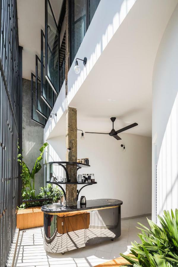 Circadian Japanese Studios In Downtown Ho Či Minovo Město Exteriér fotografie